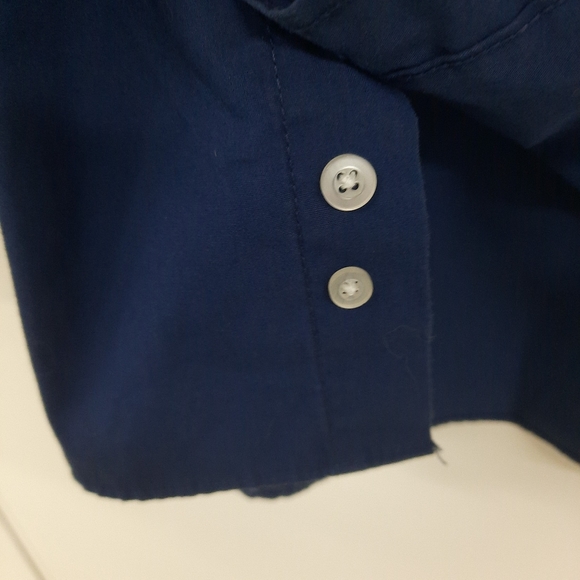 Van heusen boy button down shirt size 18 - Picture 3 of 5